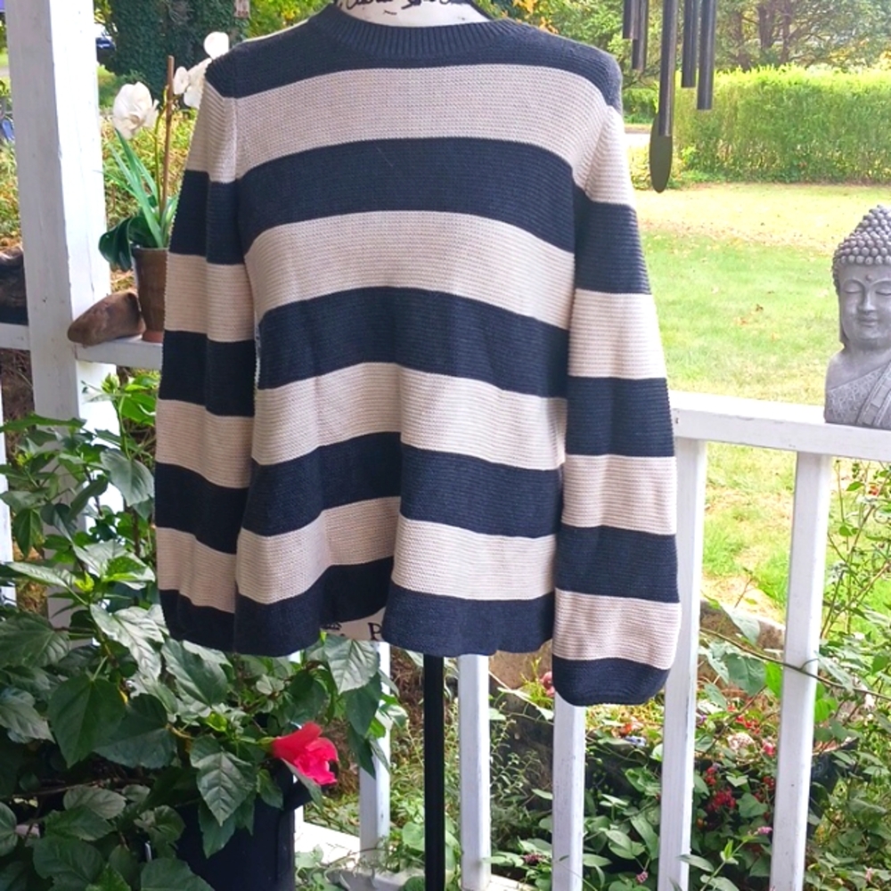 NWT LOFT Striped Super Soft Knit Crew Neck Sweater NEW!